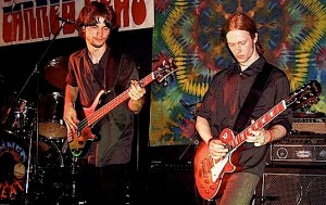 2006 ME AND THE WHITE RABBITS CANNED HEAT 