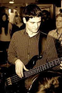 2010 ME AND THE WHITE RABBITS WHITE