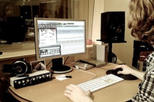 2012 ME AND THE WHITE RABBITS @ STUDIO UK